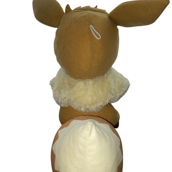 Large 18" Pokemon Eevee Toy Factory 2020 - Picture 8 of 15